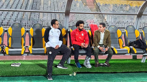 CĐV Liverpool ngán ngẩm khi thấy Salah đeo đồ bảo hộ ở chân CĐV Liverpool ngán ngẩm khi thấy Salah đeo đồ bảo hộ ở chân