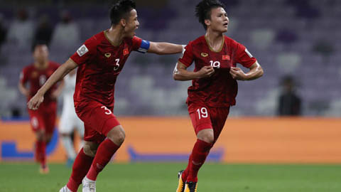 Trực tiếp Việt Nam vs UAE: Hùng Dũng, Tiến Linh đá chính