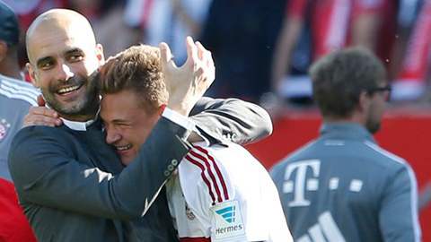 Joshua Kimmich mong Pep trở lại Bayern