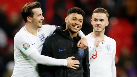 Tam Sư tìm kiếm hàng phòng ngự để vô địch EURO 2020