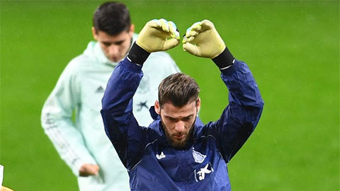 David de Gea mặt nặng mày nhẹ khi trở về M.U