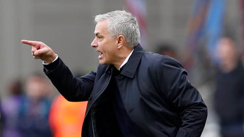 Mourinho: "Tôi chỉ hạnh phúc 1 tiếng ở trận thắng của Tottenham"