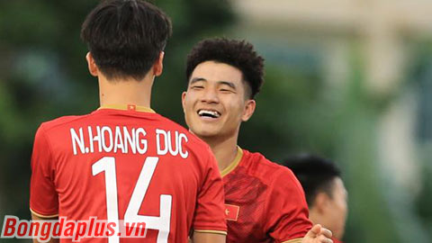 Đức Chinh thành cầu thủ đầu tiên lập hat-trick dưới thời Park Hang Seo 