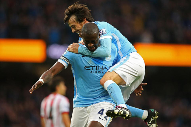Toure và Silva là 2/5 cầu thủ của Man City vinh dự góp mặt trong cuộc bầu chọn