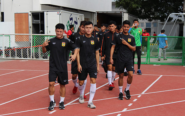 Vongchiengkham là ngôi sao nổi bật nhất bên phía U22 Lào ở SEA Games 30. Tiền vệ có biệt danh "Messi Lào" chơi khá hay trong trận hoà Singapore. Anh tỏ ra khá hào hứng trong buổi tập chuẩn bị cho trận gặp U22 Việt Nam