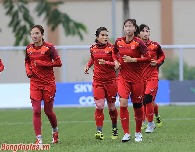 Đội tuyển nữ Việt Nam hiện có 1 điểm trước Thái Lan, sau khi hòa 1-1 ở trận ra quân cách đây 2 ngày