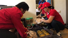 U22 Việt Nam nhường phần 60 kg thực phẩm cho ĐT nữ Việt Nam