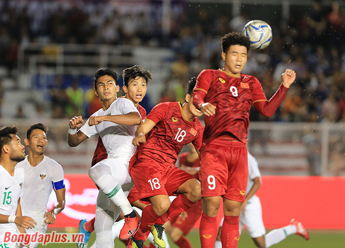 Tình huống ghi bàn gỡ hòa 1-1 vào lưới U22 Indonesia của Thành Chung rất giống tình huống mà U22 Việt Nam ghi bàn vào lưới U22 Brunei ở lượt đầu tiên