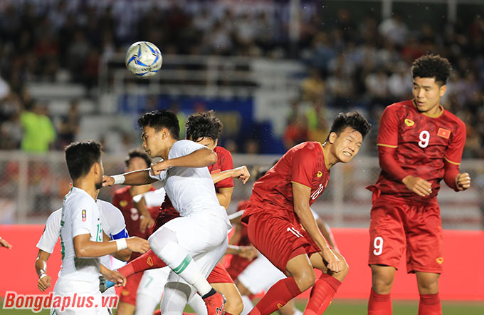 Trung vệ này đã có bàn thắng thứ 8 trong năm 2019 và đang là trung vệ tấn công tốt nhất Việt Nam hiện tại
