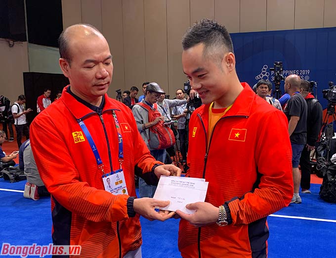 Quốc Khánh được Đoàn Thể thao Việt Nam thưởng nóng