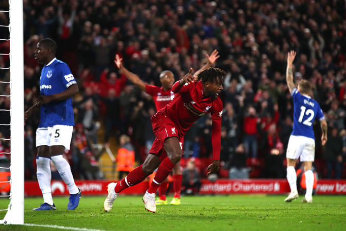 Origi hoàn tất cú đúp ở phút 30