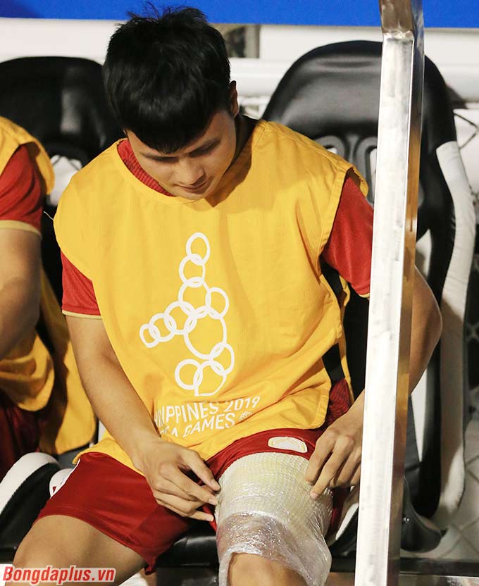 Quang Hải sẽ không thể thi đấu ở trận chung kết SEA Games vì chấn thương cơ nhị đầu đùi trái. 