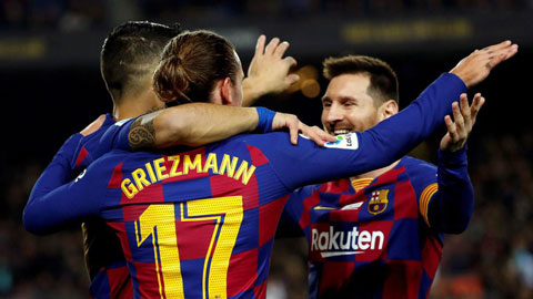 Siêu kinh điển đến gần và thiên hà Barca bắt đầu phát sáng