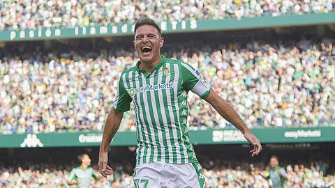 Đợi cả thanh xuân lập hat-trick, Joaquin phá kỷ lục nửa thế kỷ của Di Stefano