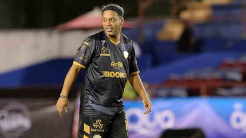 Ronaldinho không tin Messi là cầu thủ vĩ đại nhất lịch sử