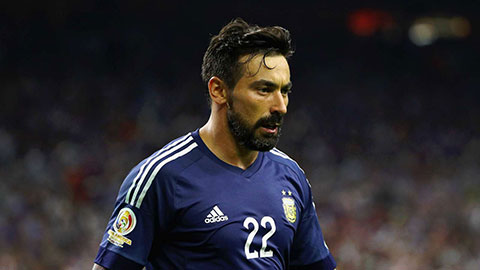 Lavezzi giải nghệ ở tuổi 34