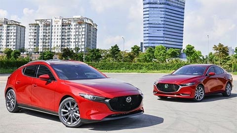 Mazda 3 'đè bẹp' Kia Cerato 2019 giá rẻ, Honda Civic đội sổ bán chậm phân khúc hạng C