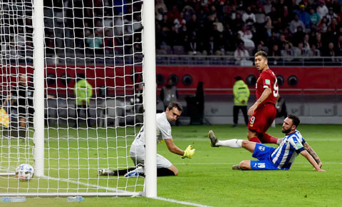 Tình huống Firmino ghi bàn ấn định chiến thắng 2-1 cho Liverpool trước Monterrey ở phút 90+1