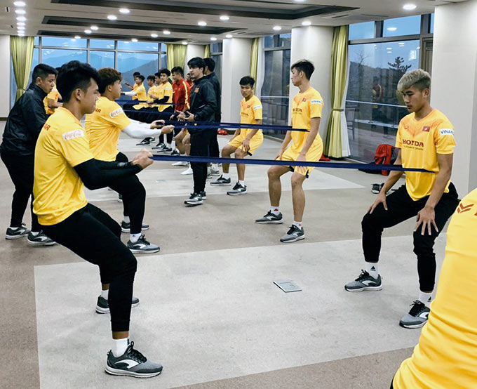 Chiều nay, U23 Việt Nam đá tập với Busan 