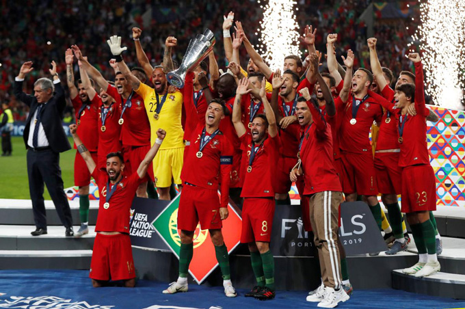 ĐT Bồ Đào Nha vô địch UEFA Nations League trên chính sân nhà sau khi đánh bại ĐT Hà Lan với tỷ số 1-0 trong trận chung kết. Đây chính là danh hiệu lớn thứ 2 của siêu sao Cristiano Ronaldo ở cấp độ ĐTQG.