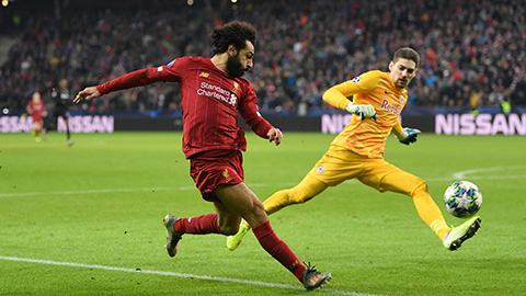 Salah hoàn thiện chân phải để trở thành siêu nhân Salah hoàn thiện chân phải để trở thành siêu nhân