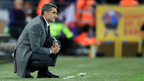 HLV Ernesto Valverde: 'Thất bại 0-4 trước Liverpool là nỗi đau lớn nhất của tôi'