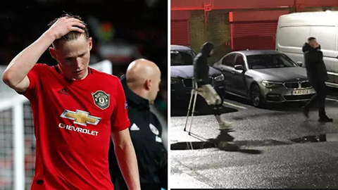 McTominay chống nạng rời Old Trafford, nghi bị tổn thương dây chằng