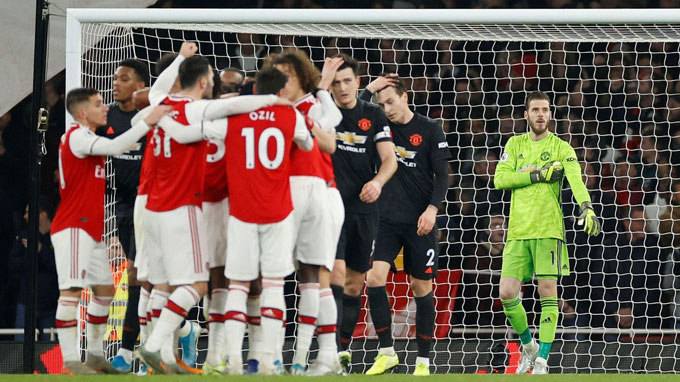 Arsenal đã đánh bại Man United để giành chiến thắng đầu tiên dưới thời Arteta