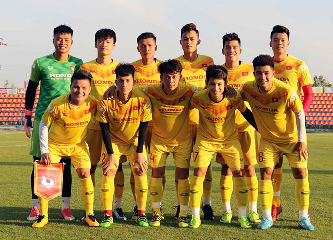 Văn Toản (xanh) được lựa chọn bắt chính khi U23 Việt Nam gặp U23 Bahrain - Ảnh:VFF 