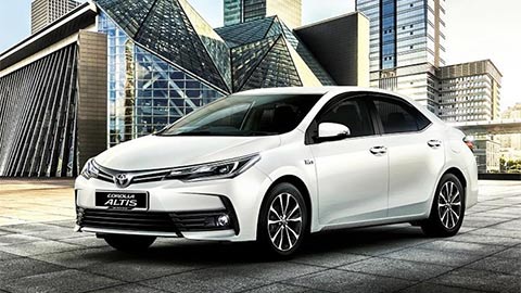 Toyota Corolla Altis, Innova và Fortuner bất ngờ giảm giá sâu đầu năm 2020
