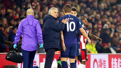 Chấn thương của Kane, ác mộng của Mourinho