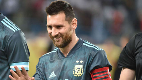 'Messi là người ngoài hành tinh và xứng đáng có danh hiệu với ĐT Argentina'