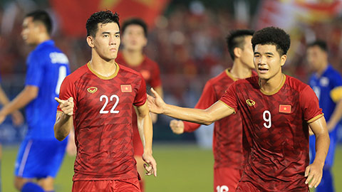 Tiến Linh và Đức Chinh sẽ lĩnh xướng hàng công của U23 Việt Nam đấu U23 UAE - Ảnh: Đức Cường 