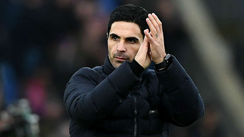 Arsenal mất cả điểm lẫn người, Arteta vẫn khen học trò chơi đúng bài