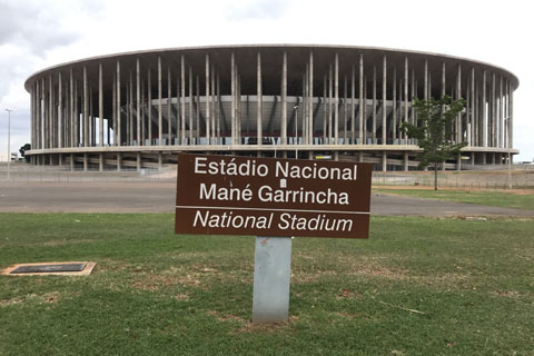 Sân Mane Garrincha giờ hầu như không còn được phục vụ các sự kiện bóng đá nào đáng kể