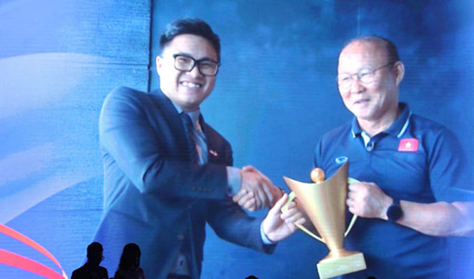 HLV Park Hang Seo là "HLV người nước ngoài xuất sắc nhất năm" của Cúp chiến thắng 2019 