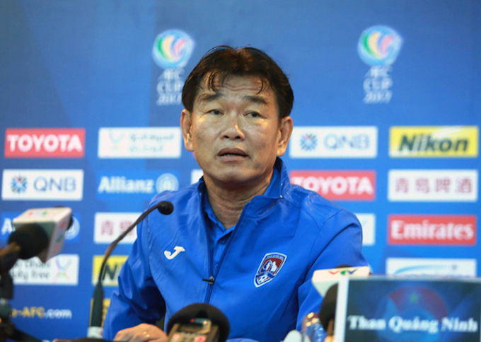 HLV Phan Thanh Hùng cảm thấy tiếc khi U23 Việt Nam đã sớm dừng bước