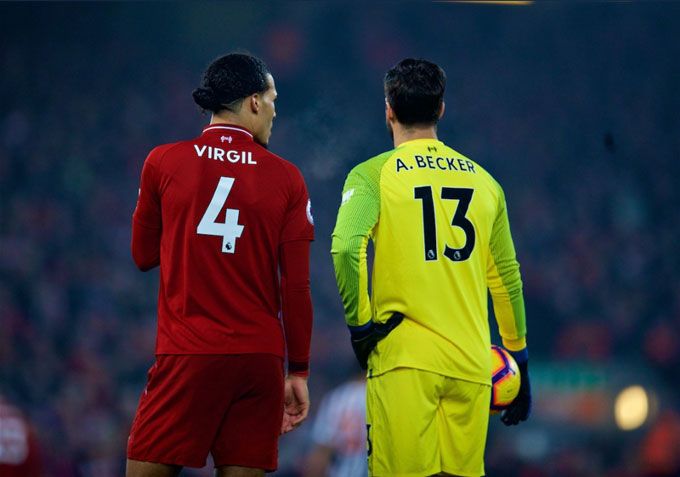 Van Dijk và Alisson là hai trong vô số bản hợp đồng thành công của Liverpool