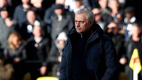 Tottenham không biết ghi bàn từ khi Kane chấn thương, Mourinho lo tìm người gấp