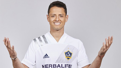 Chicharito ký 3 năm với LA Galaxy, nhận lương cao nhất MLS