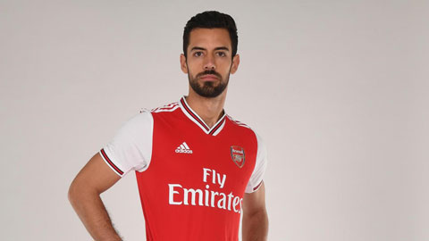 Pablo Mari gia nhập Arsenal: Hành trình kỳ lạ của 'Pique chân trái'