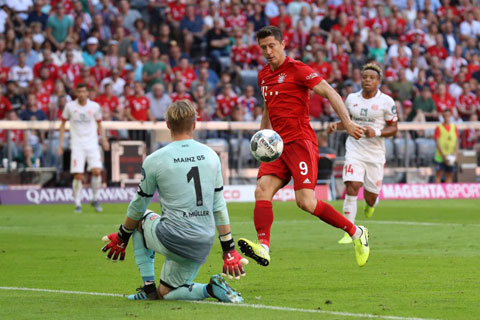 Lewandowski và đồng đội hướng tới chiến thắng thứ 6 liên tiếp trước Mainz
