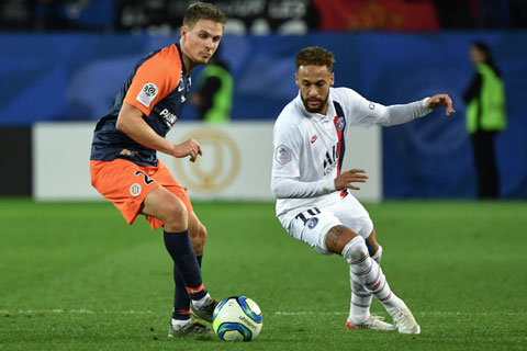 Montpellier (trái) khó lòng gây bất ngờ trước Neymar và đồng đội