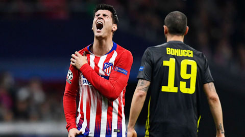 Morata (trái) là tiền đạo mới nhất dính chấn thương khiến Atletico thêm khủng hoảng hàng công