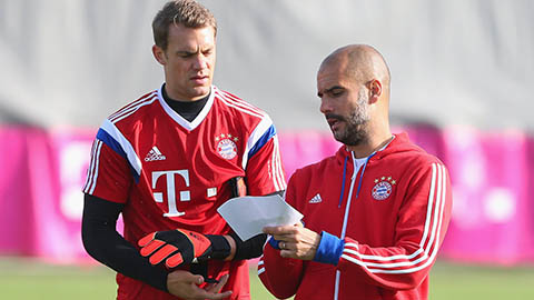 Pep Guardiola từng đòi xếp Neuer đá tiền vệ ở Bayern