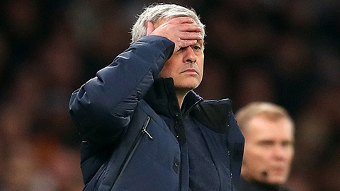 "Mourinho đang hối hận vì đến Tottenham & thành gã vô dụng"
