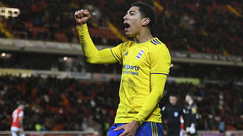 M.U, Man City, Chelsea đại chiến vì măng non Hạng nhất Anh