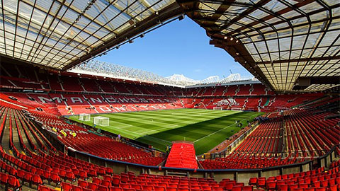 Sân Old Trafford tiềm tàng hiểm nguy khiến M.U 'mất giá'