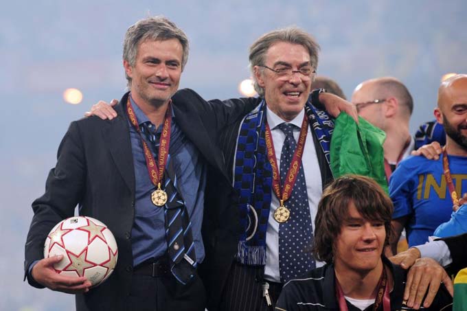 HLV Mourinho và chủ tịch Inter Milan, Moratti sau chức vô địch Champions League