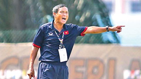 HLV Mai Đức Chung đau đầu khi mất "trung vệ thép" Chương Thị Kiều ở trận play-off HLV Mai Đức Chung đau đầu khi mất "trung vệ thép" Chương Thị Kiều ở trận play-off